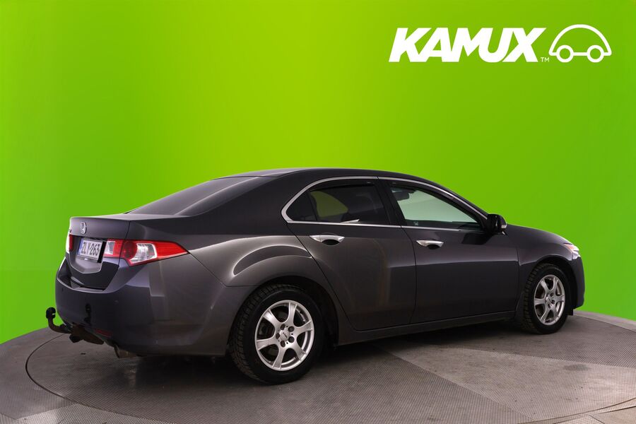 Honda Accord vaihtoauto