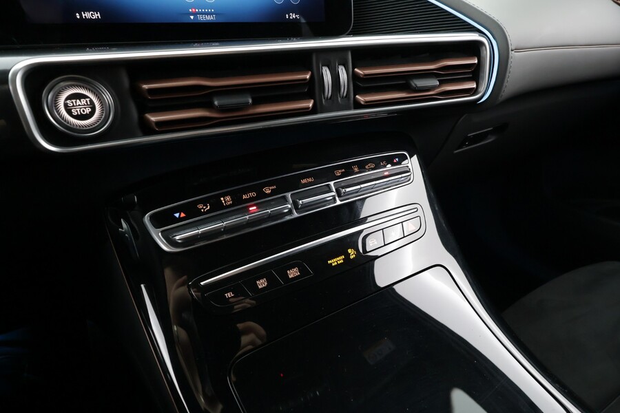 Mercedes-Benz EQC vaihtoauto