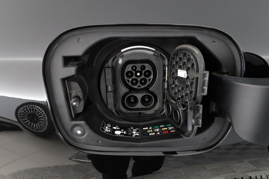 Mercedes-Benz EQC vaihtoauto