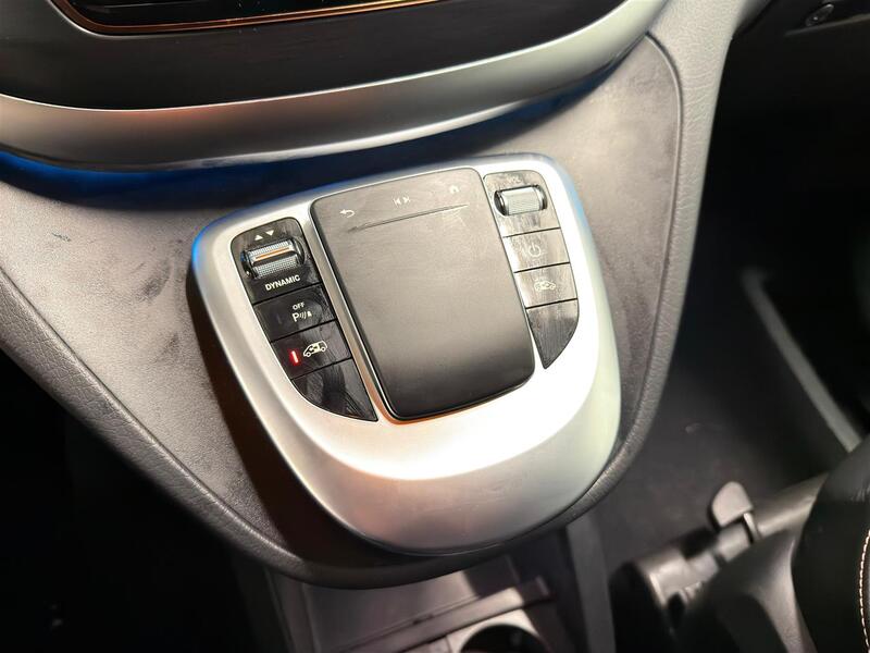 Mercedes-Benz EQV vaihtoauto