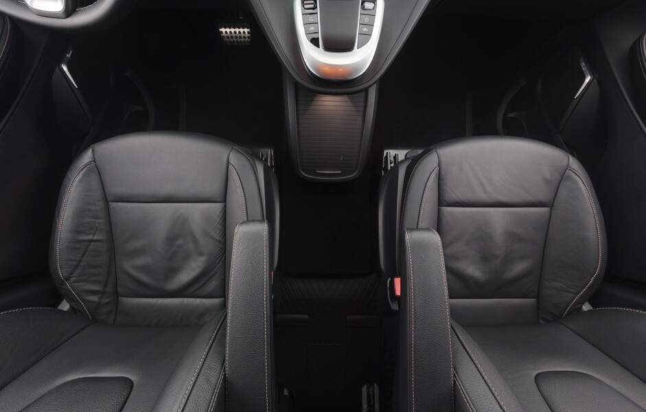 Mercedes-Benz EQV vaihtoauto