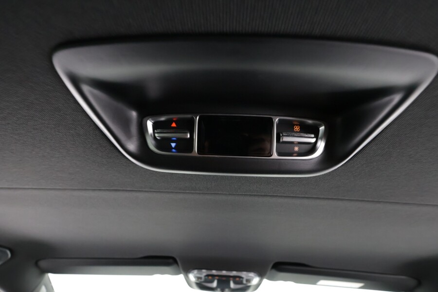 Mercedes-Benz EQV vaihtoauto