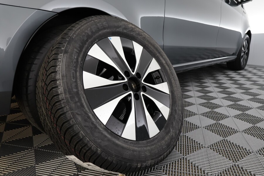 Mercedes-Benz EQV vaihtoauto