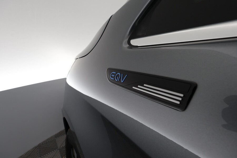 Mercedes-Benz EQV vaihtoauto