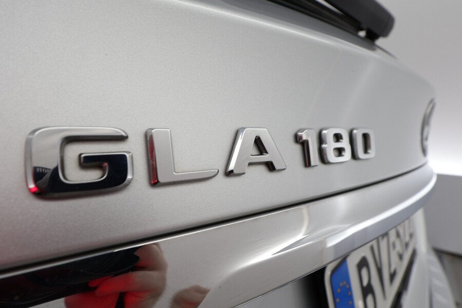 Mercedes-Benz GLA vaihtoauto