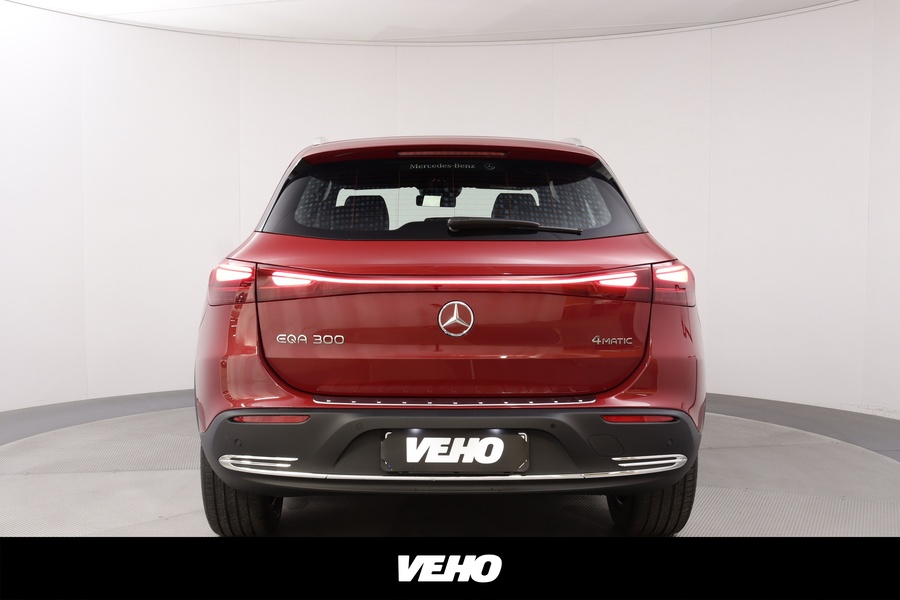 Mercedes-Benz EQA vaihtoauto