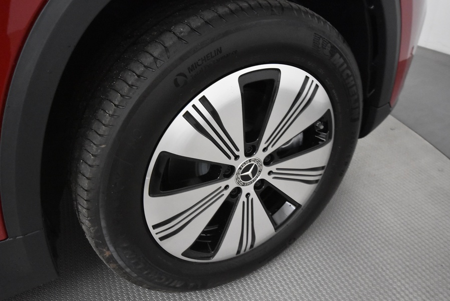 Mercedes-Benz EQA vaihtoauto