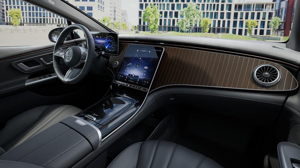 Mercedes-Benz EQE vaihtoauto