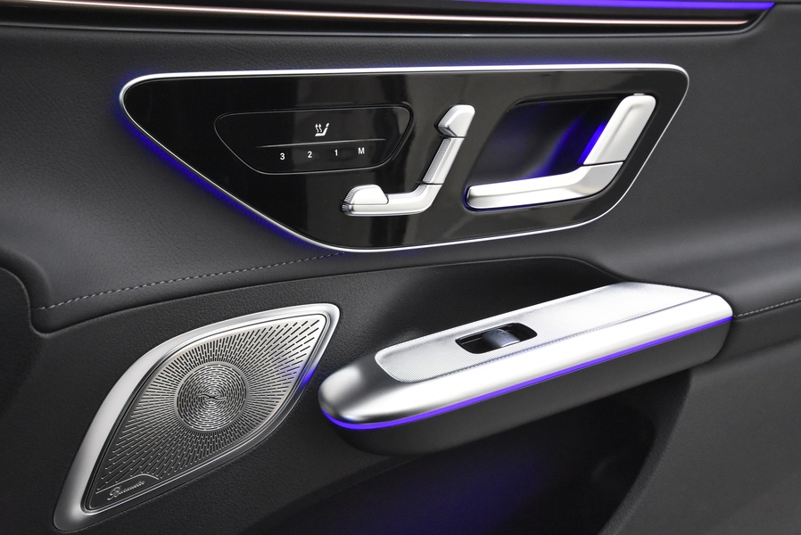 Mercedes-Benz EQE vaihtoauto