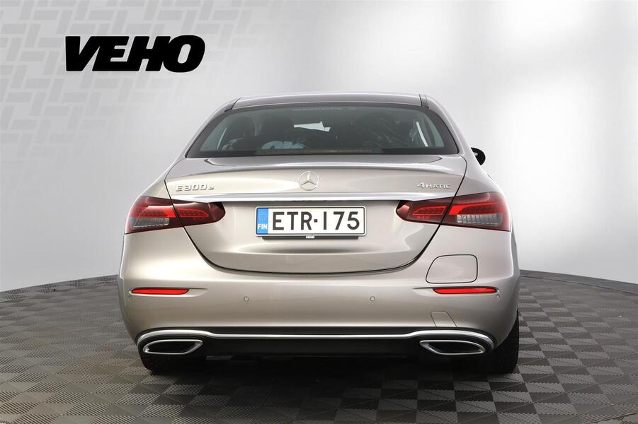 Mercedes-Benz E vaihtoauto