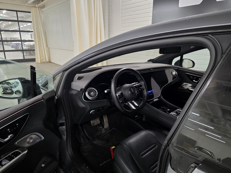 Mercedes-Benz EQE vaihtoauto