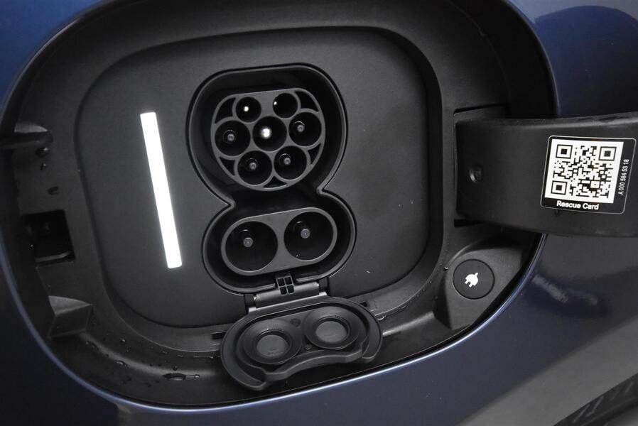 Mercedes-Benz EQE vaihtoauto