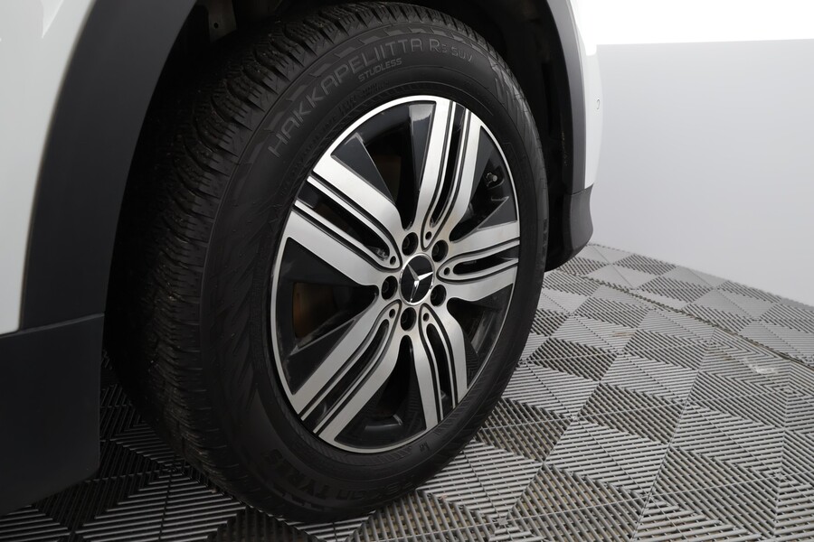 Mercedes-Benz EQB vaihtoauto