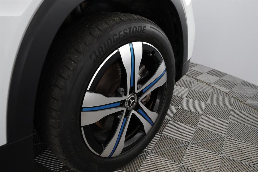 Mercedes-Benz EQB vaihtoauto