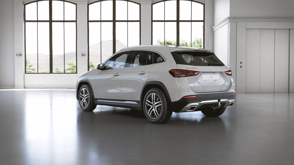 Mercedes-Benz GLA vaihtoauto