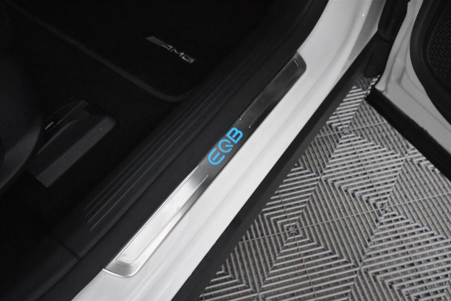 Mercedes-Benz EQB vaihtoauto