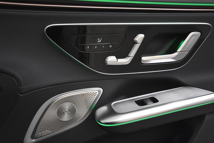 Mercedes-Benz EQE vaihtoauto