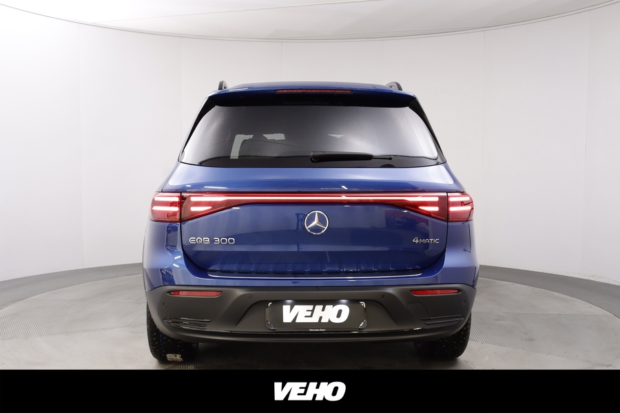 Mercedes-Benz EQB vaihtoauto