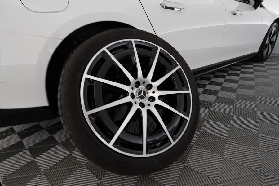 Mercedes-Benz EQS vaihtoauto