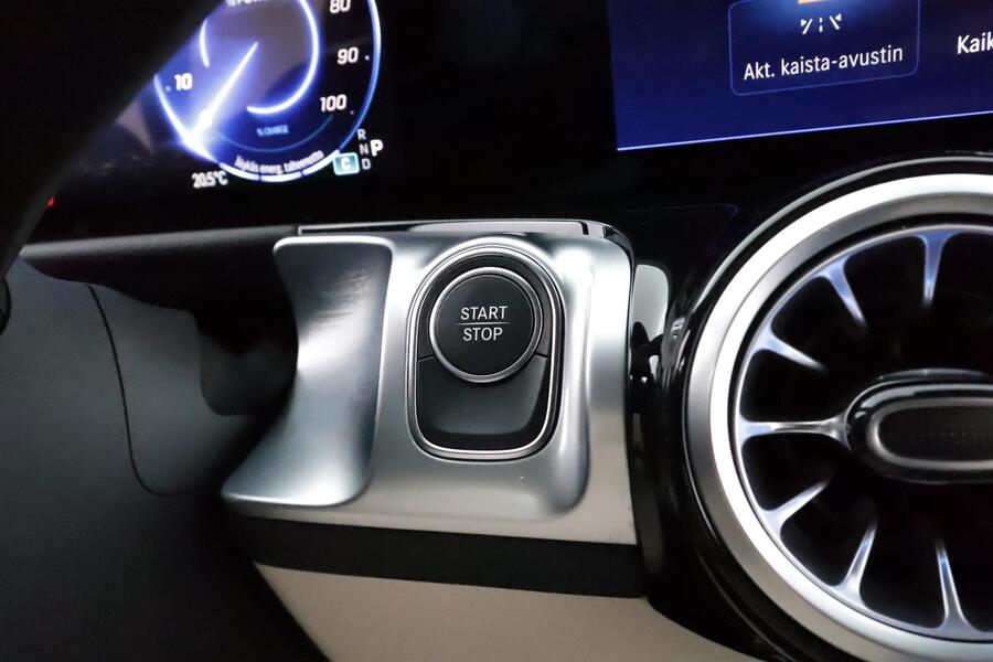 Mercedes-Benz EQB vaihtoauto