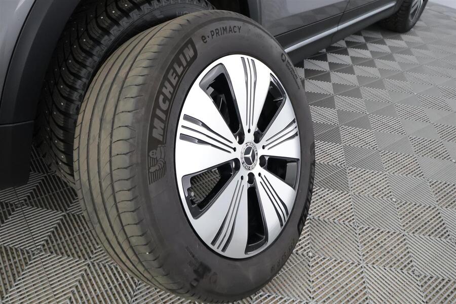 Mercedes-Benz EQB vaihtoauto