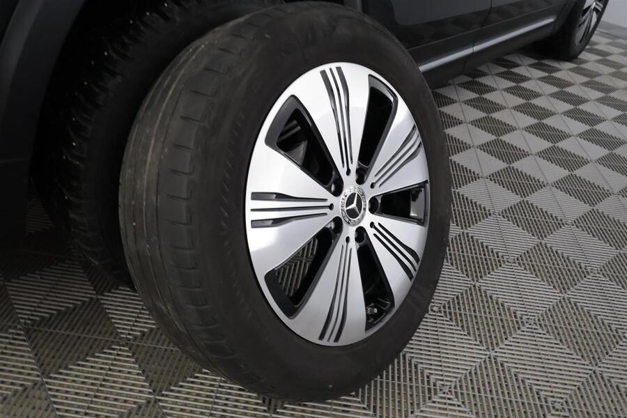 Mercedes-Benz EQB vaihtoauto