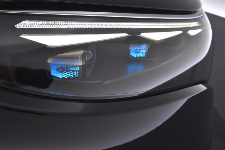 Mercedes-Benz EQS vaihtoauto