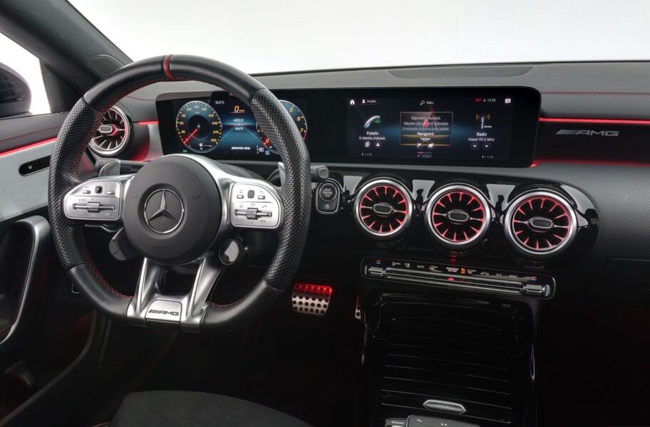 Mercedes-Benz CLA vaihtoauto