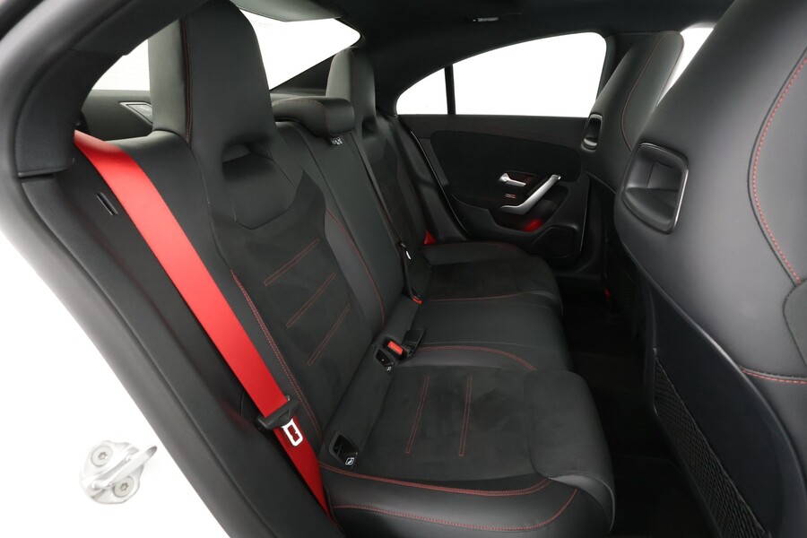 Mercedes-Benz CLA vaihtoauto