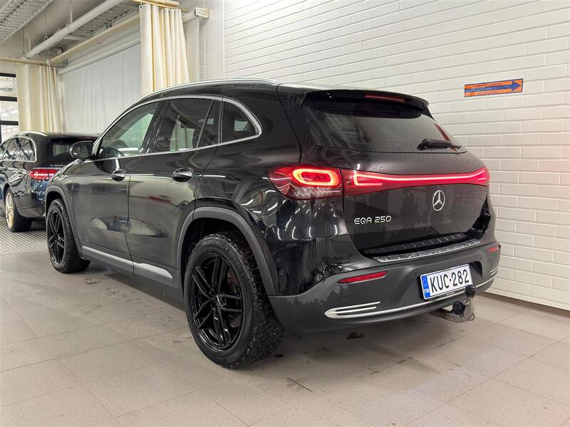 Mercedes-Benz EQA vaihtoauto