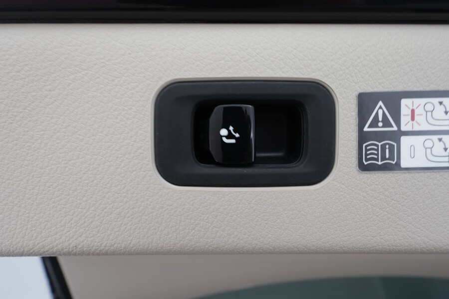 Mercedes-Benz EQS vaihtoauto