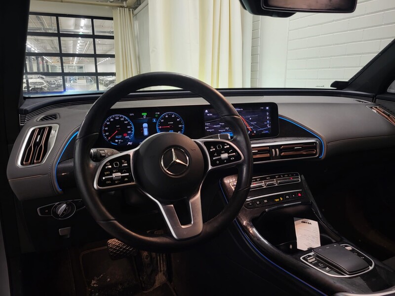 Mercedes-Benz EQC vaihtoauto