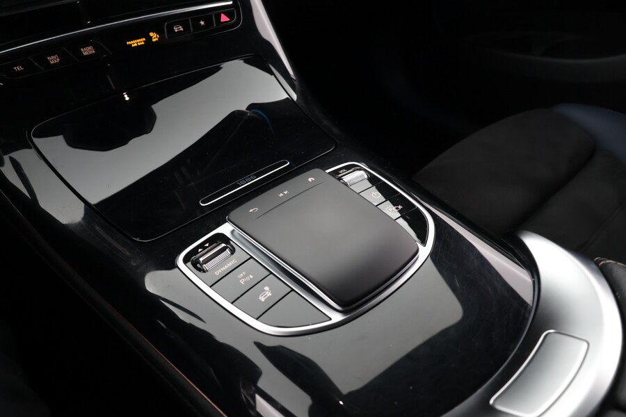 Mercedes-Benz EQC vaihtoauto