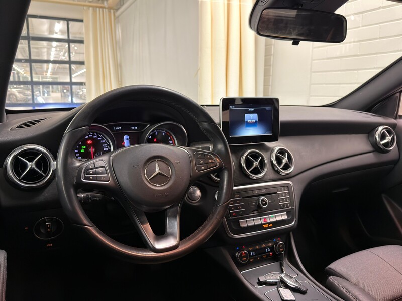 Mercedes-Benz GLA vaihtoauto