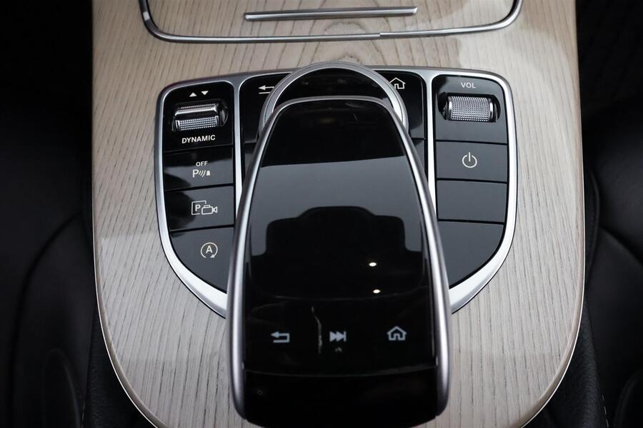 Mercedes-Benz CLS vaihtoauto