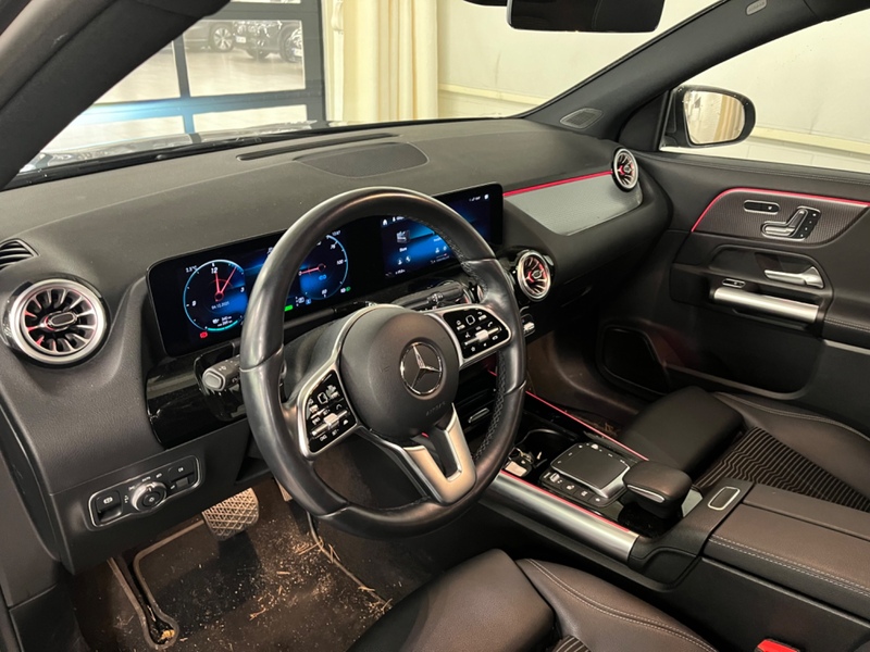 Mercedes-Benz EQA vaihtoauto