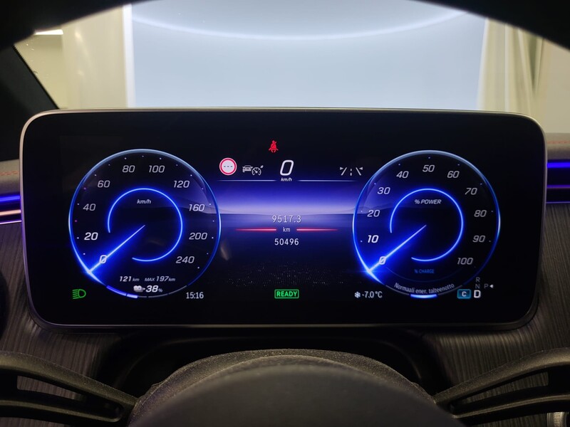 Mercedes-Benz EQE vaihtoauto