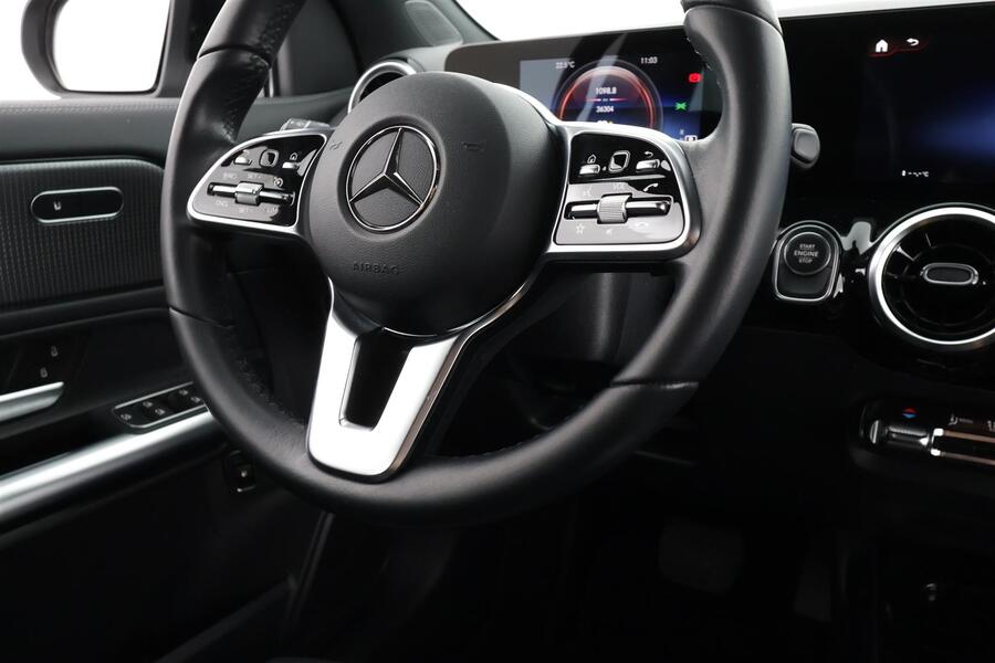 Mercedes-Benz GLA vaihtoauto