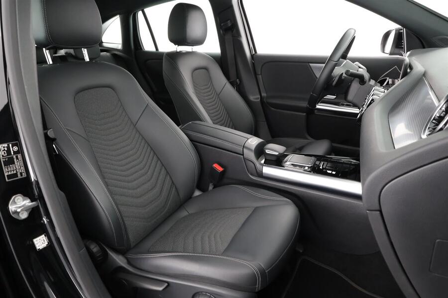 Mercedes-Benz GLA vaihtoauto