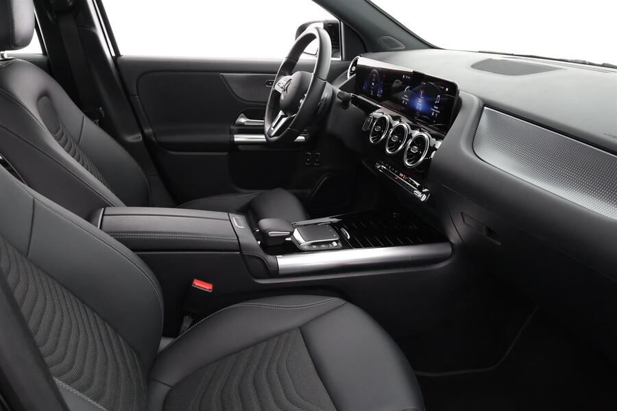 Mercedes-Benz GLA vaihtoauto