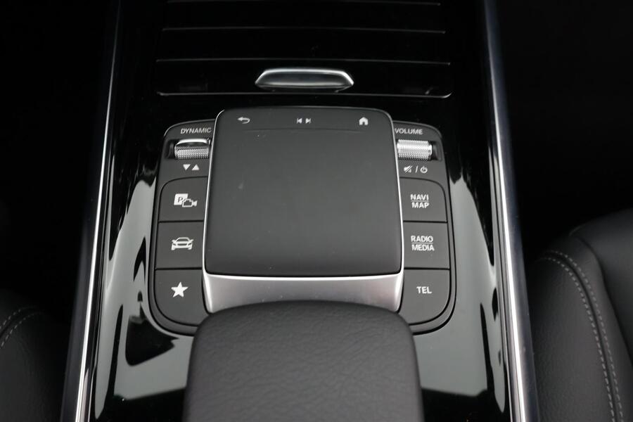 Mercedes-Benz GLA vaihtoauto