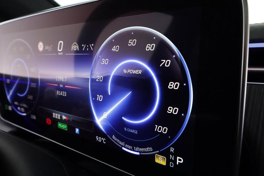 Mercedes-Benz EQS vaihtoauto