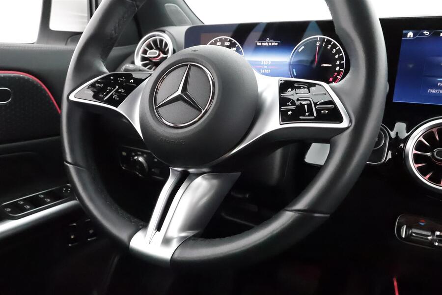 Mercedes-Benz GLA vaihtoauto