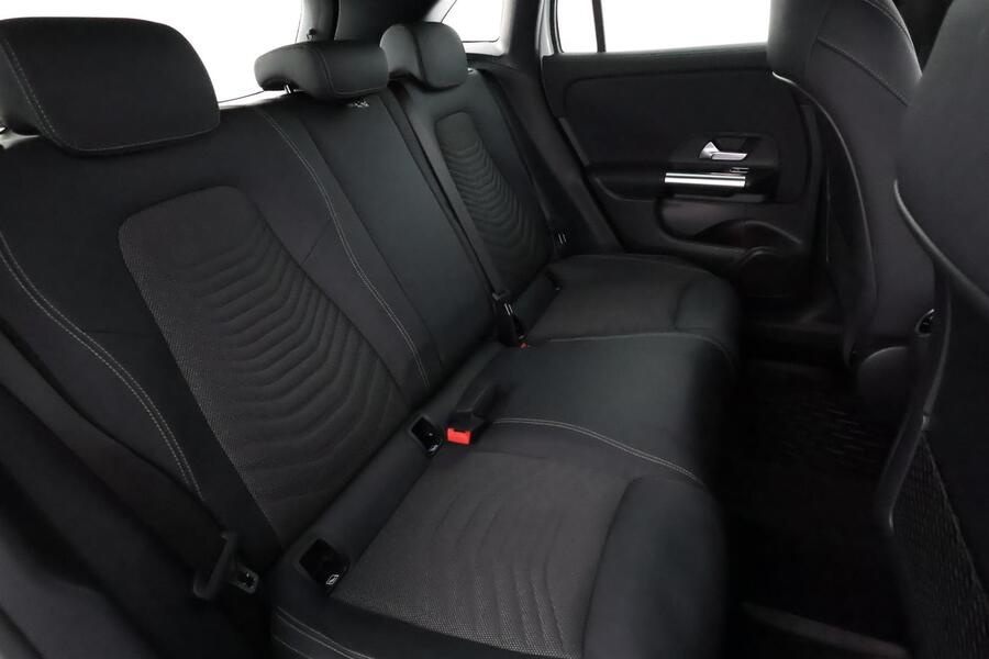 Mercedes-Benz GLA vaihtoauto