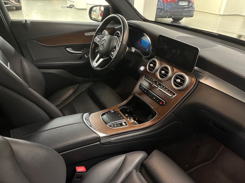 Mercedes-Benz GLC vaihtoauto