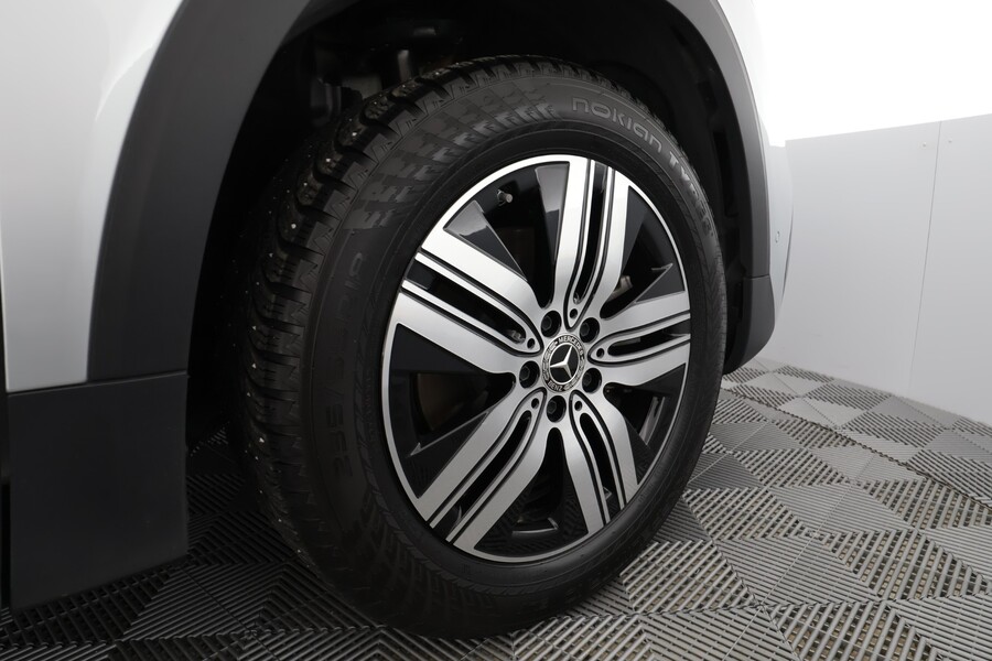 Mercedes-Benz EQB vaihtoauto