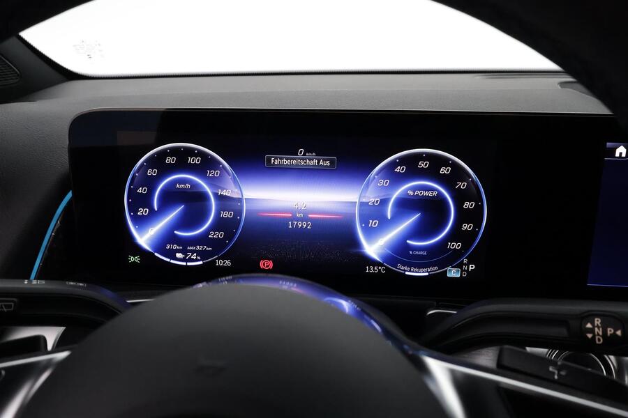 Mercedes-Benz EQB vaihtoauto