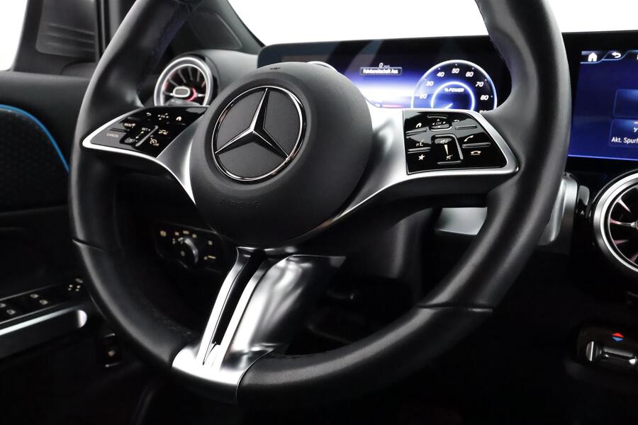 Mercedes-Benz EQB vaihtoauto