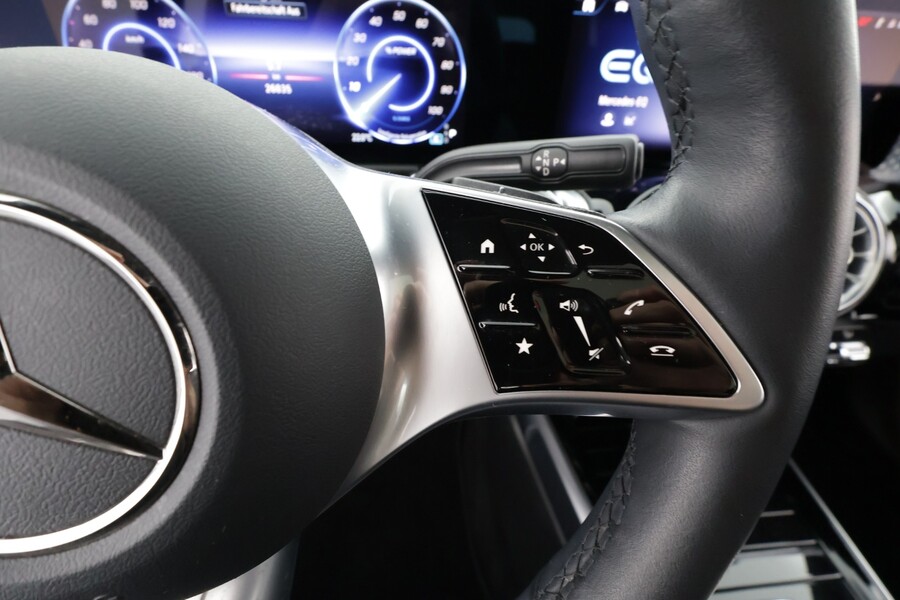 Mercedes-Benz EQB vaihtoauto