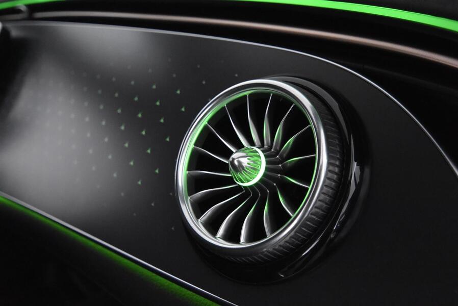 Mercedes-Benz EQE vaihtoauto